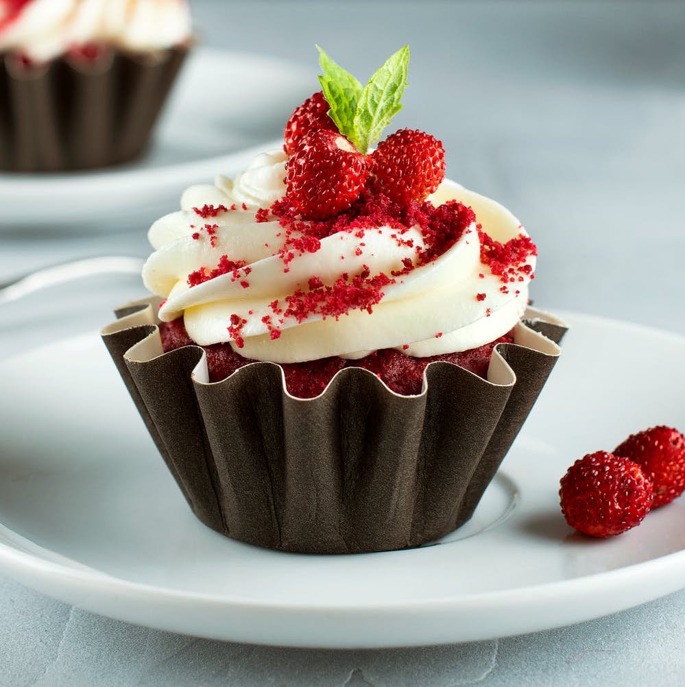 red-velvent-cupcake.jpg
